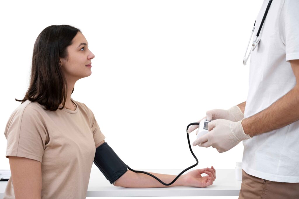 Full body checkup in Ras Al Khaimah at Yasmed Medical Center with doctor consultation